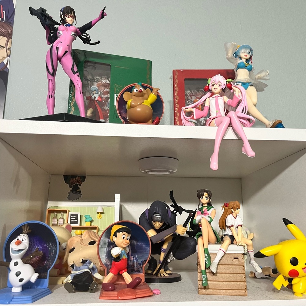 Anime figures